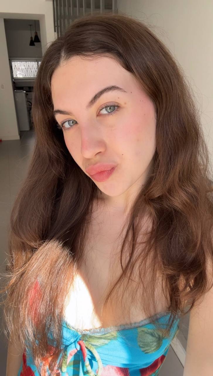 Nude girl Amber in Ulaanbaatar