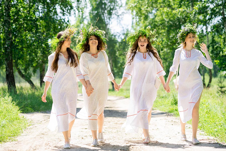 A cozy shot with Slavic girls — straight from Ulaanbaatar